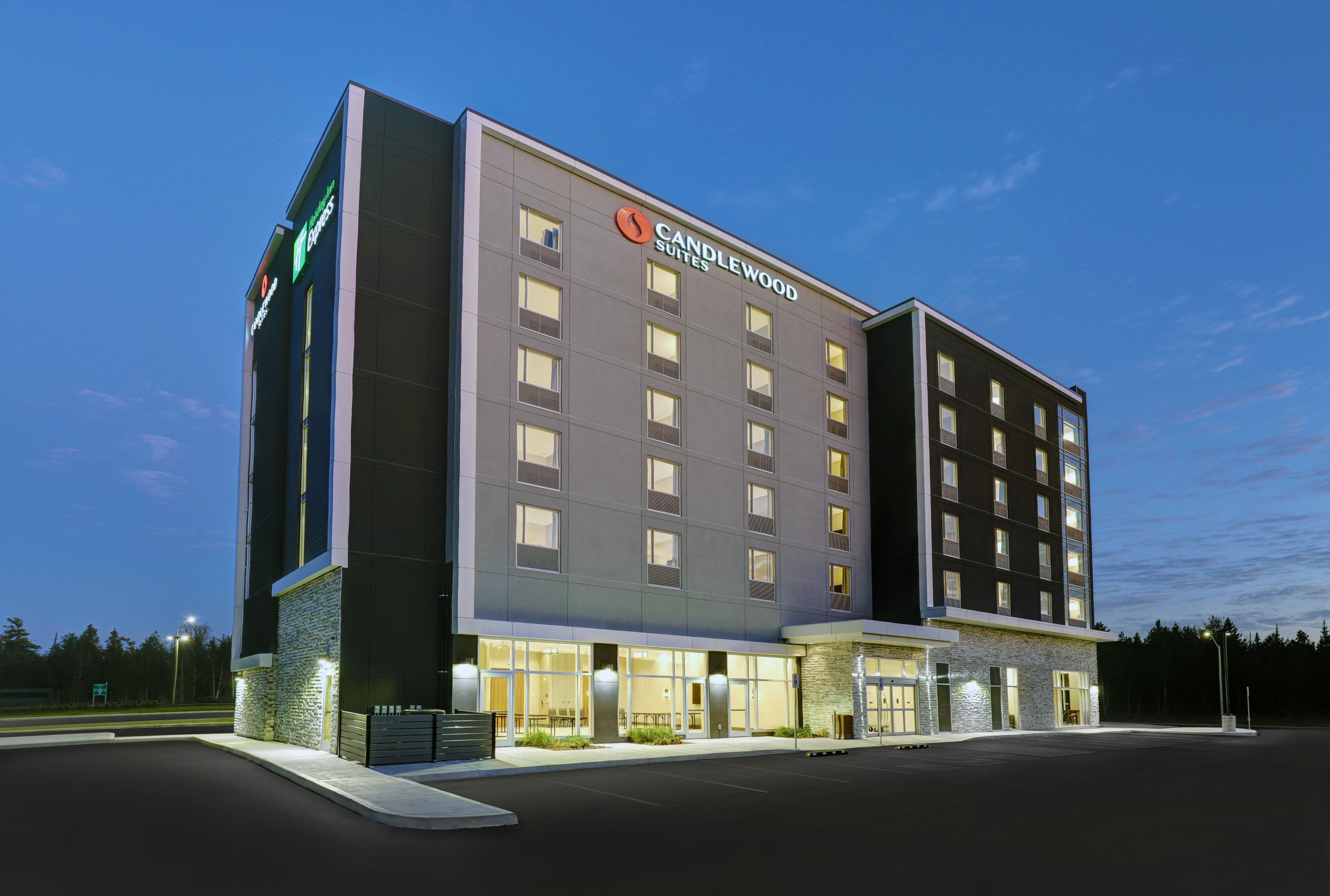 Candlewood Suites - Kingston West By Ihg Exterior foto